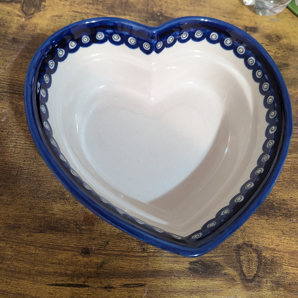 Polish Pottery Boleslawiec Heart Shaped Bowl - Candy Cane Holly Christmas - Blue
